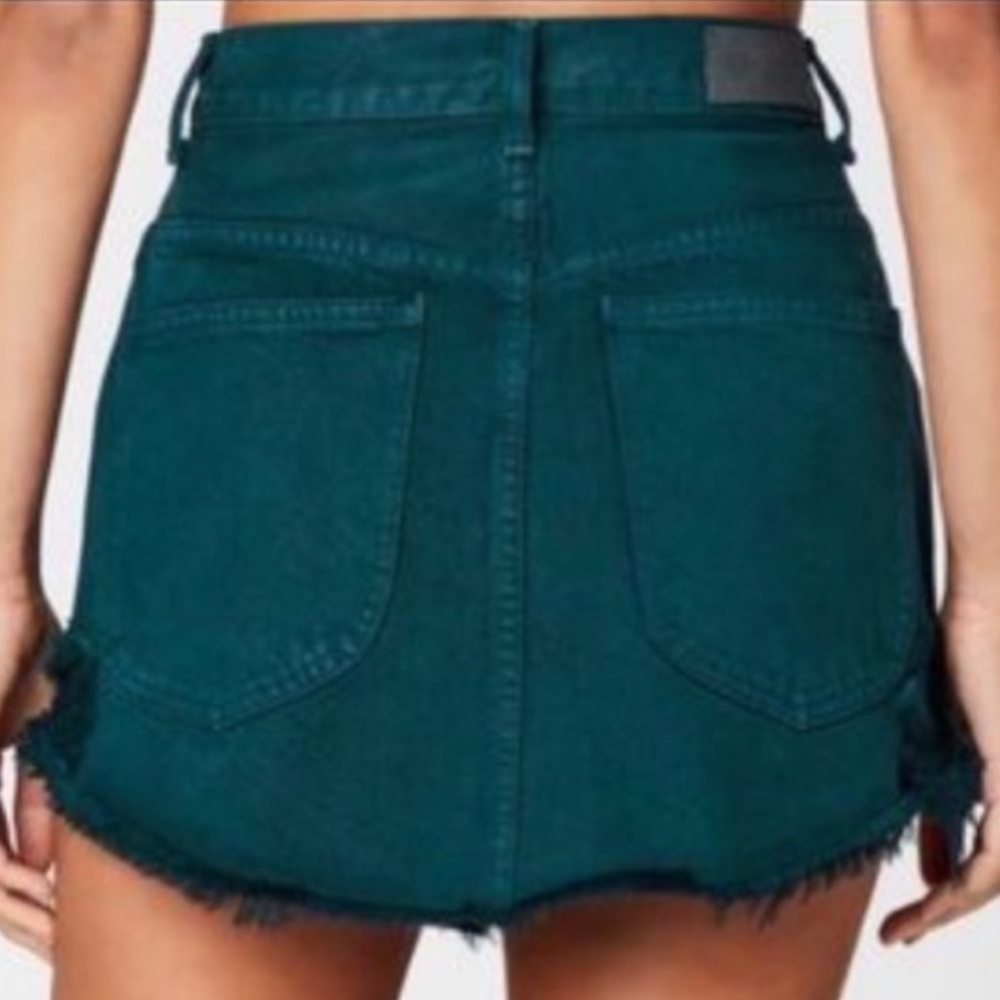LF CARMAR size 25 mini denim skirt bottle green “BEATRICE ZIP FRONT”